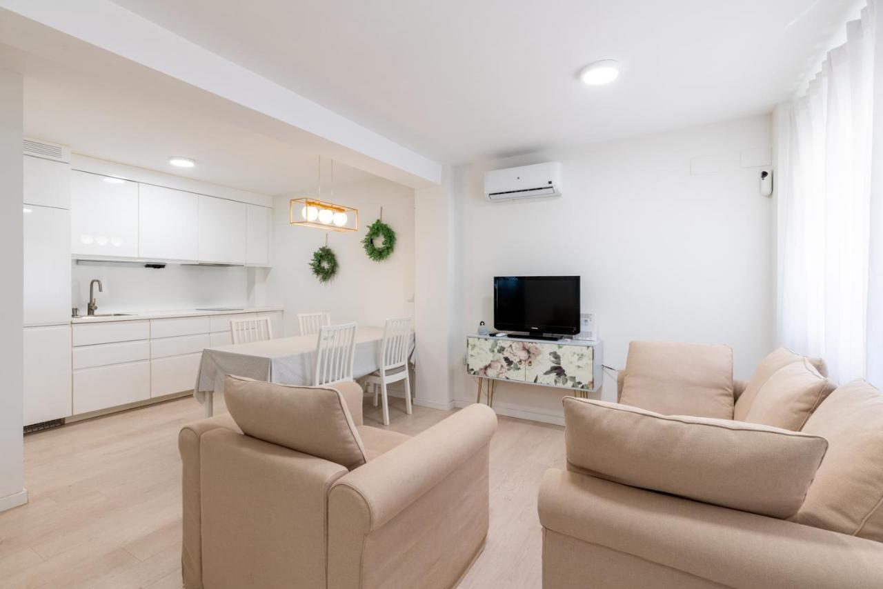 Whitey Aparment In Triana Apartment Sevilla Exterior foto